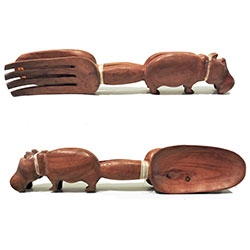 Wooden spatula set with adorable hippo carvings, perfect for cooking and serving. High-quality and functional kitchen utensils.