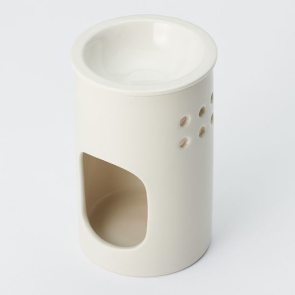 Aroma Pot from Muji - Ceramic home fragrance accessory with a minimalist design, perfect for creating a relaxing atmosphere.